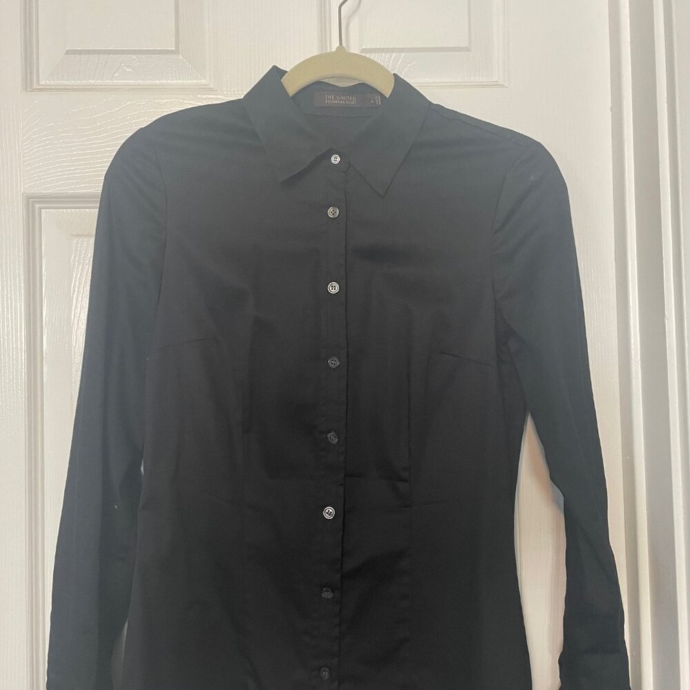 The Limited Essentials Long Sleeve Black Button Up Shirt Small